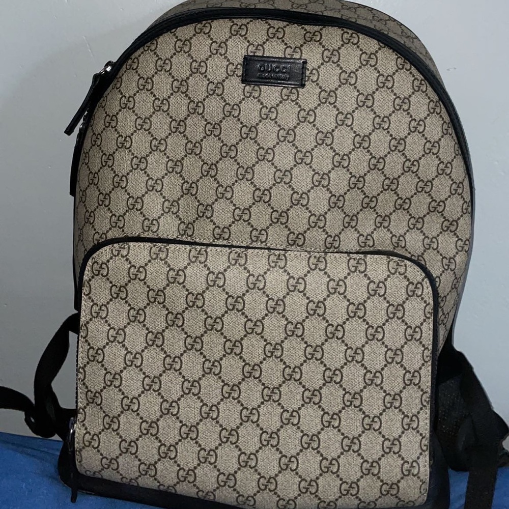 Authentic GG Supreme Gucci Backpack